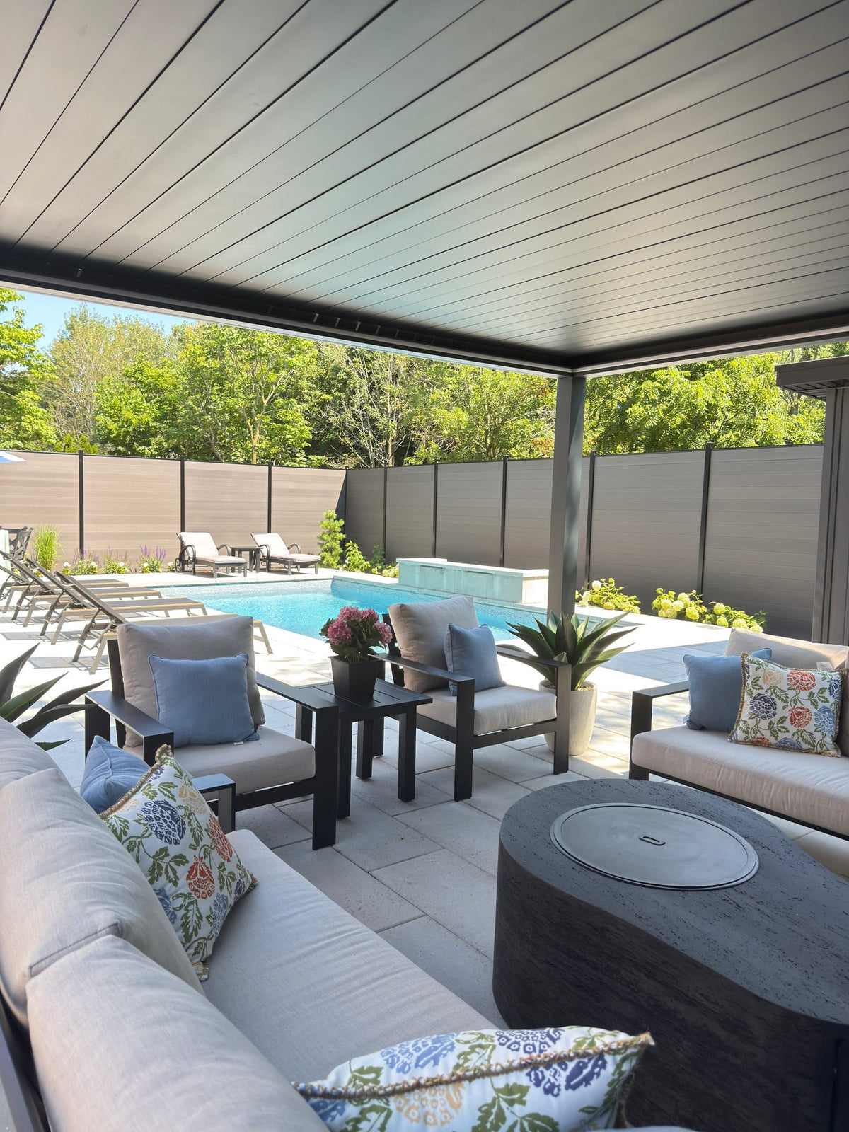EG Aluminum 13'×13' motorized louvered pergola installed in Vaughan, Ontario