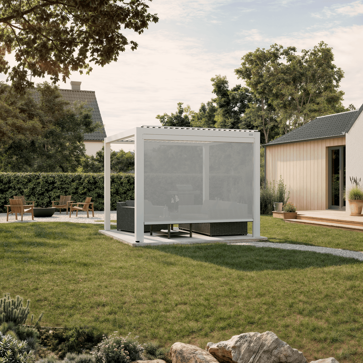 Manual retractable side screen, 10' in white, on an aluminum pergola